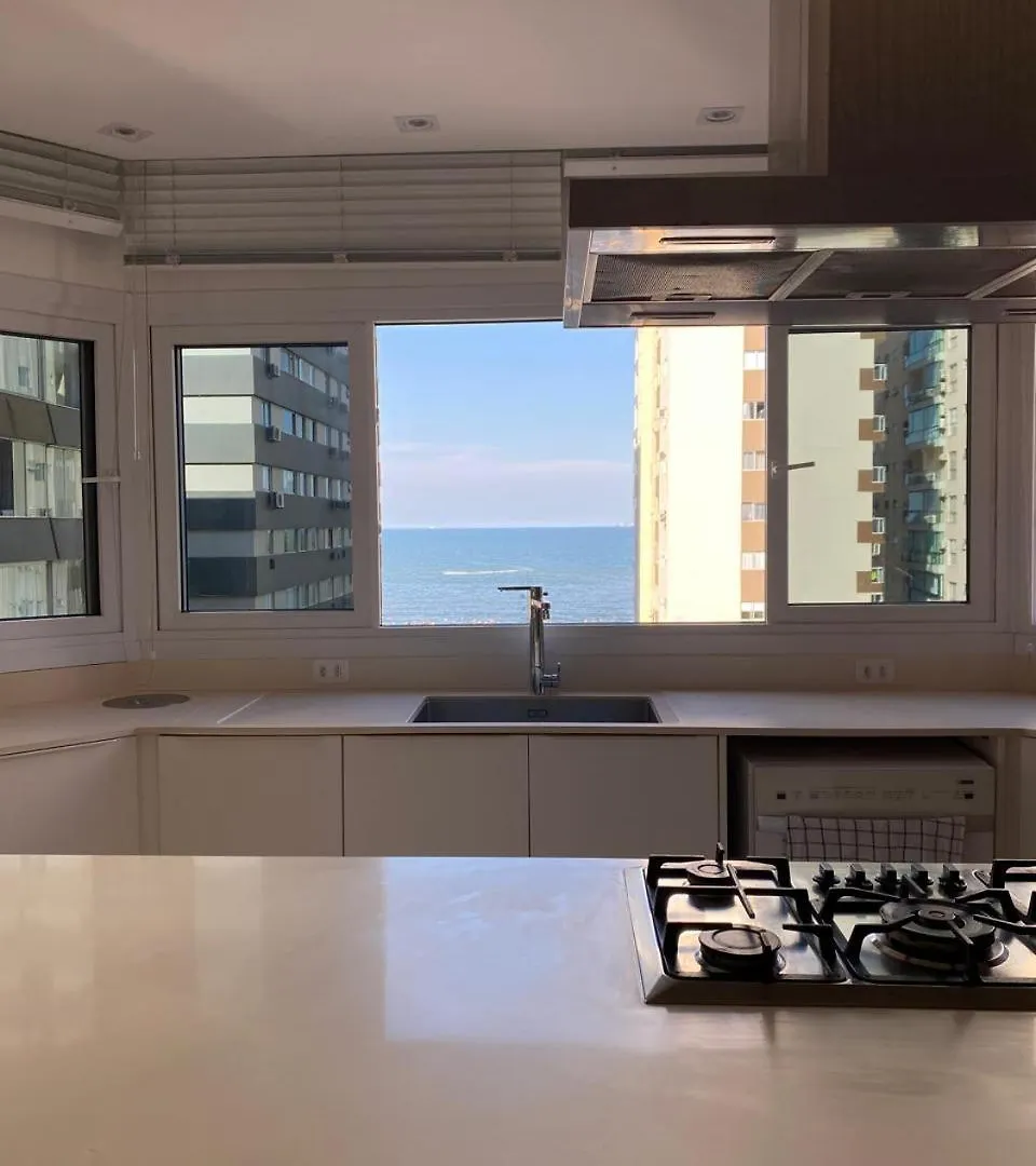 Apartamento Totalmente Reformado Quadra Mar Balneário Camboriú Apartmán