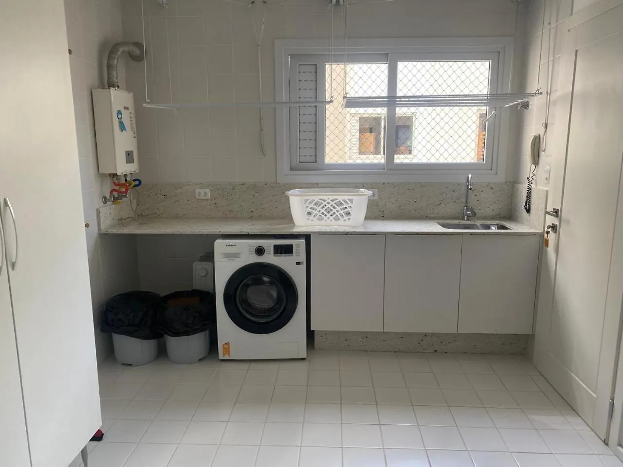 Apartamento Totalmente Reformado Quadra Mar Balneário Camboriú 0*,  Brazílie